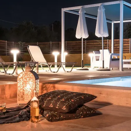 Villa Dimitris Laganas