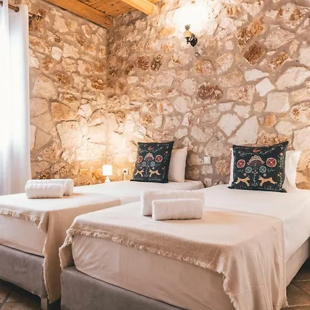 Dimitris Villa Laganas