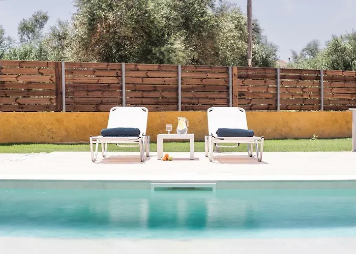 Dimitris Villa *